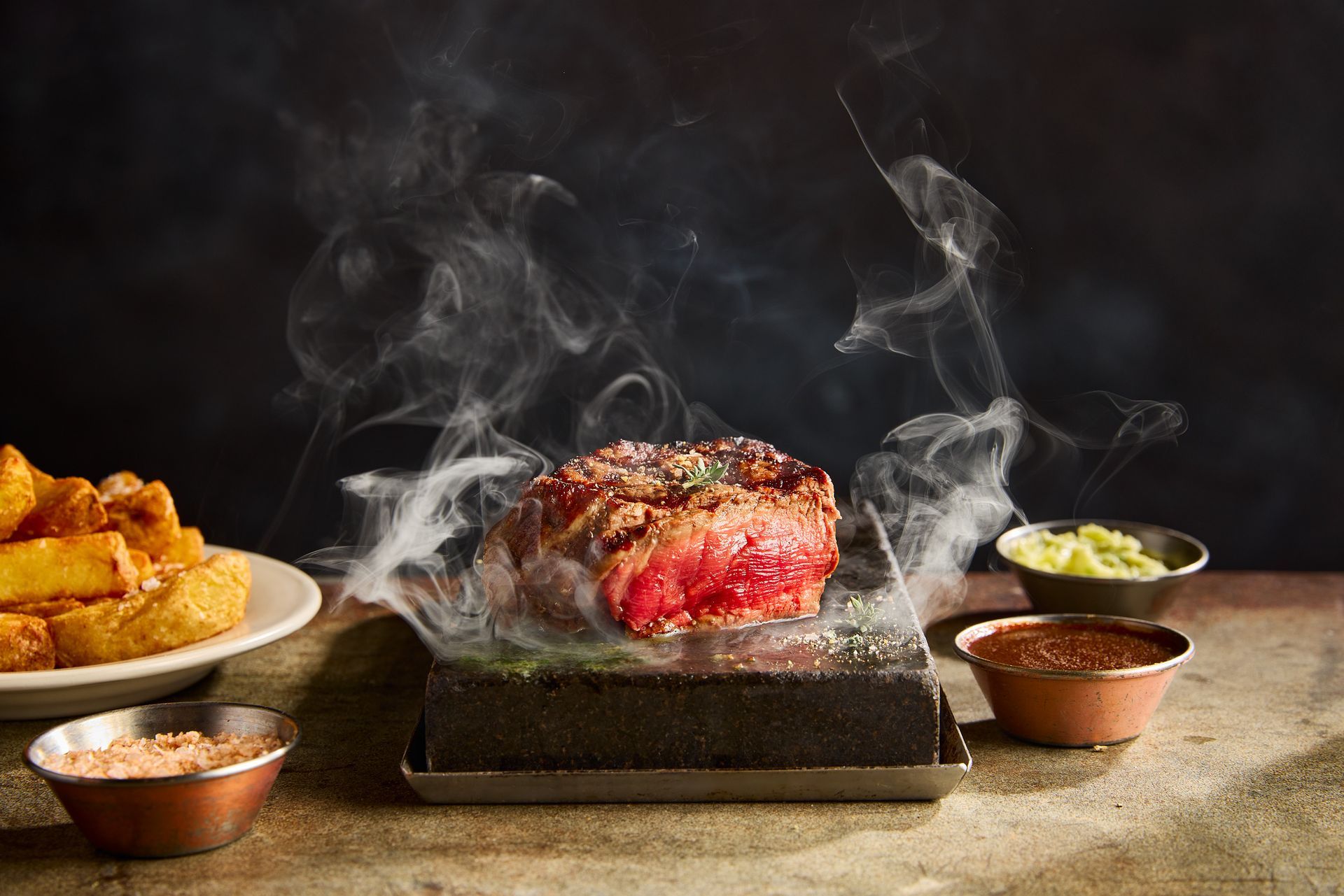 Pierrade,hot stone grill,au repos des chaseurs, brasserie bistronomique